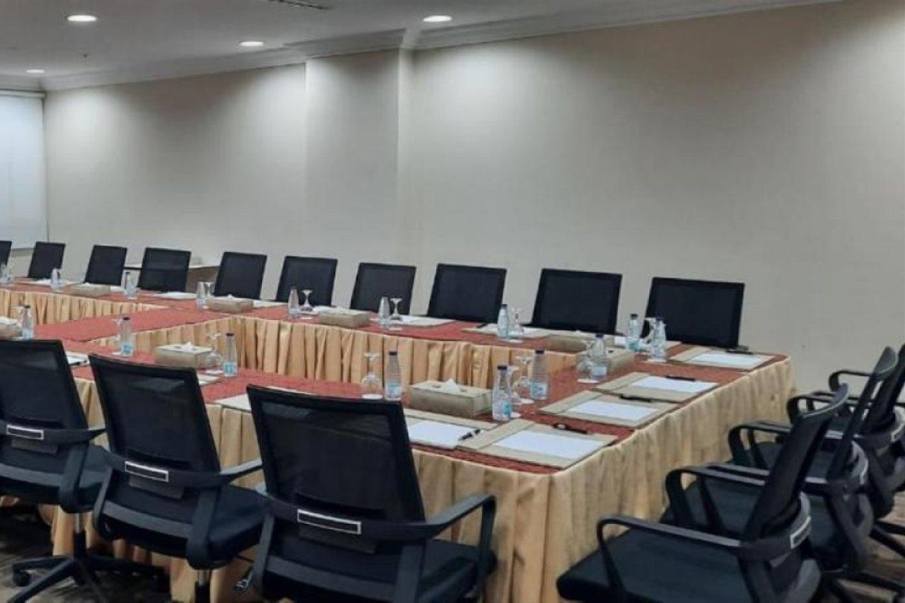 Hayat Al Riyadh Hotel מראה חיצוני תמונה