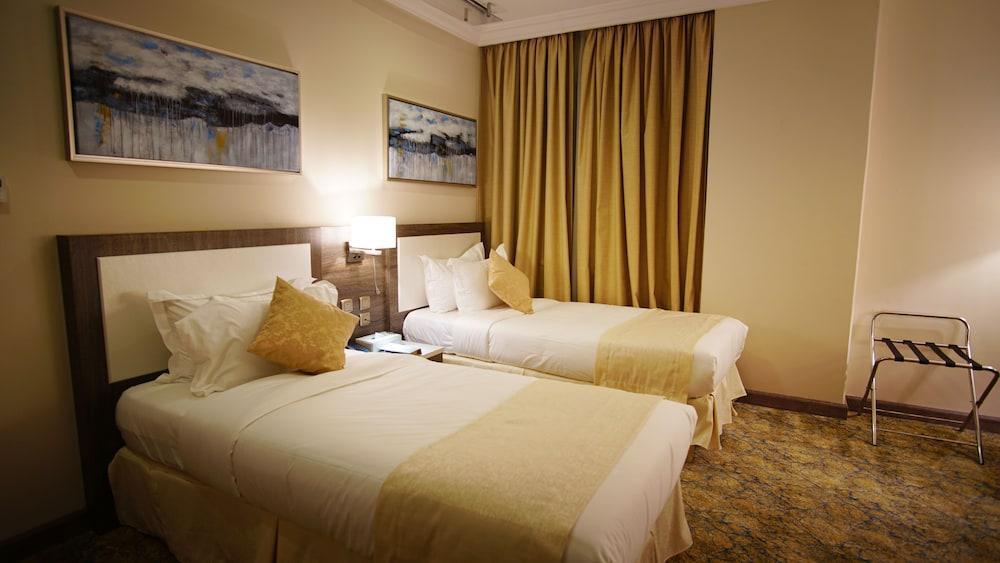 Hayat Al Riyadh Hotel מראה חיצוני תמונה