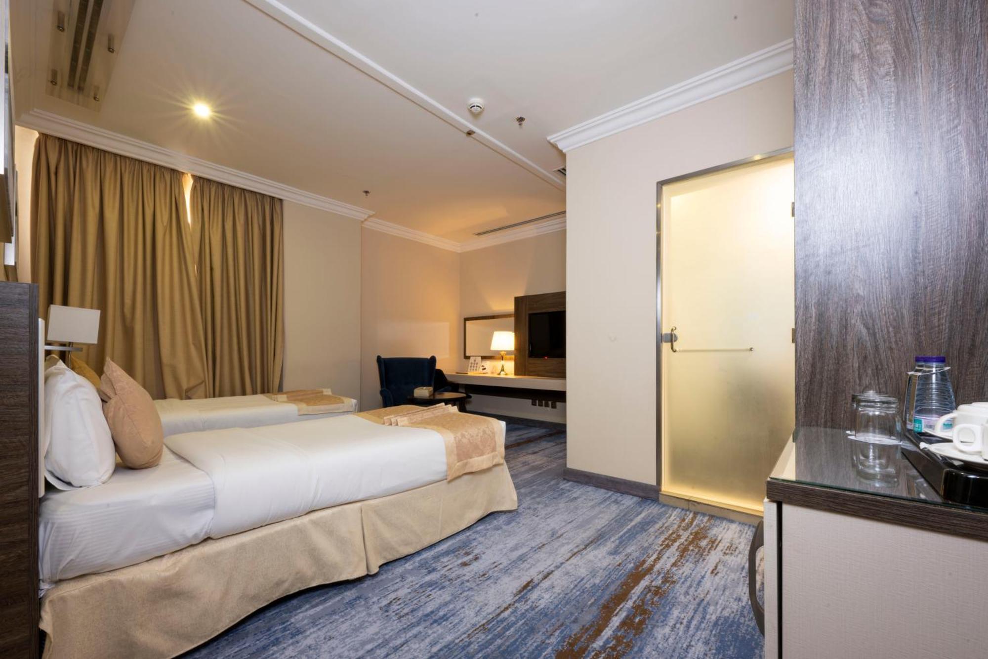 Hayat Al Riyadh Hotel מראה חיצוני תמונה